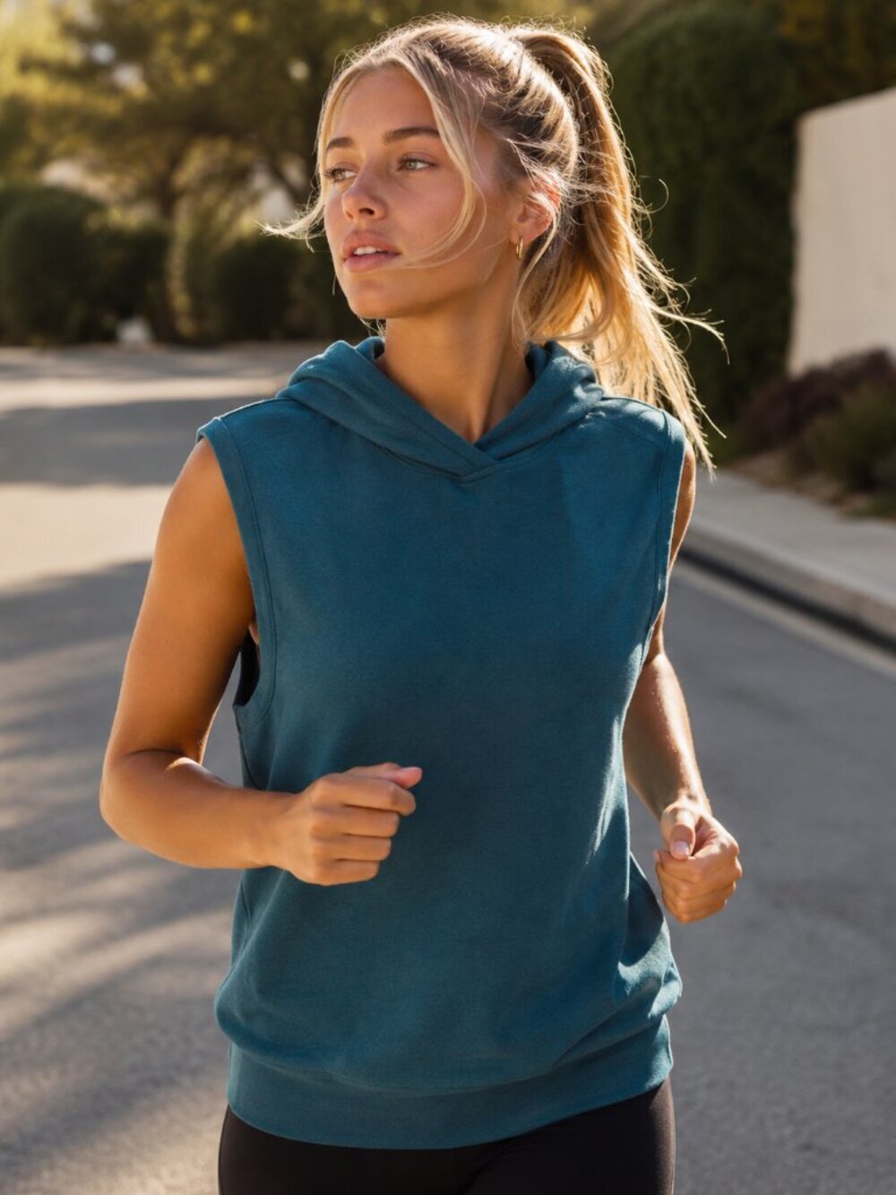 Lululemon Heathered Alberta Lake Blissed Out Sleeveless Hoodie 6 8409